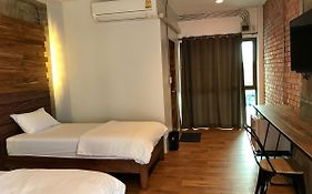 De Nan Hotel